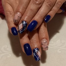 Svetlana - Ceca Beauty Nails Bauk