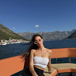 Vesna - Glossed Beauty