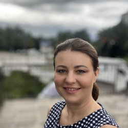 Yana Amandi - Amandi