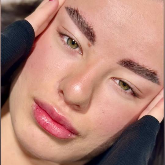 Akademija za estetiku i kozmetologiju Sara usluga