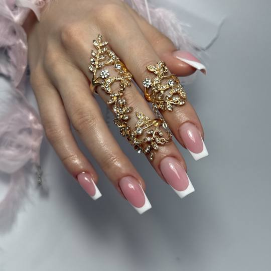 Lotus Beauty & Nail art #podgorica