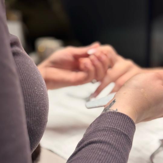 Akademija za estetiku i kozmetologiju Sara usluga