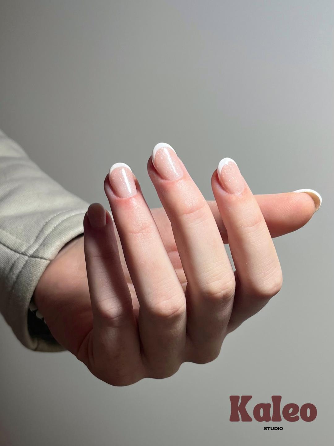 Studio Kaleo #podgorica Ukrašavanje noktiju Hrom / French / Ombre - dodatna usluga