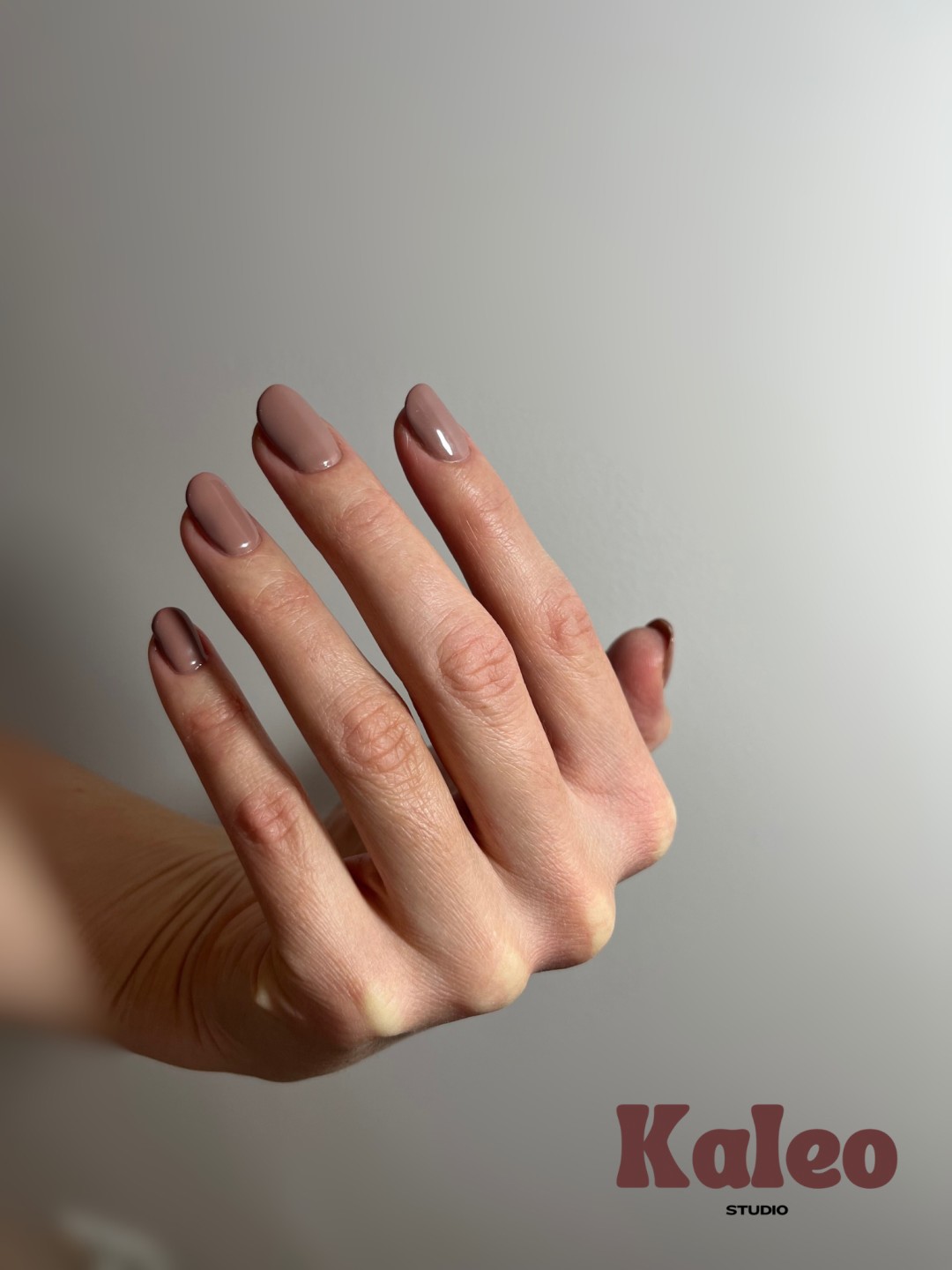 Studio Kaleo #podgorica Manikir Trajni lak - ruke