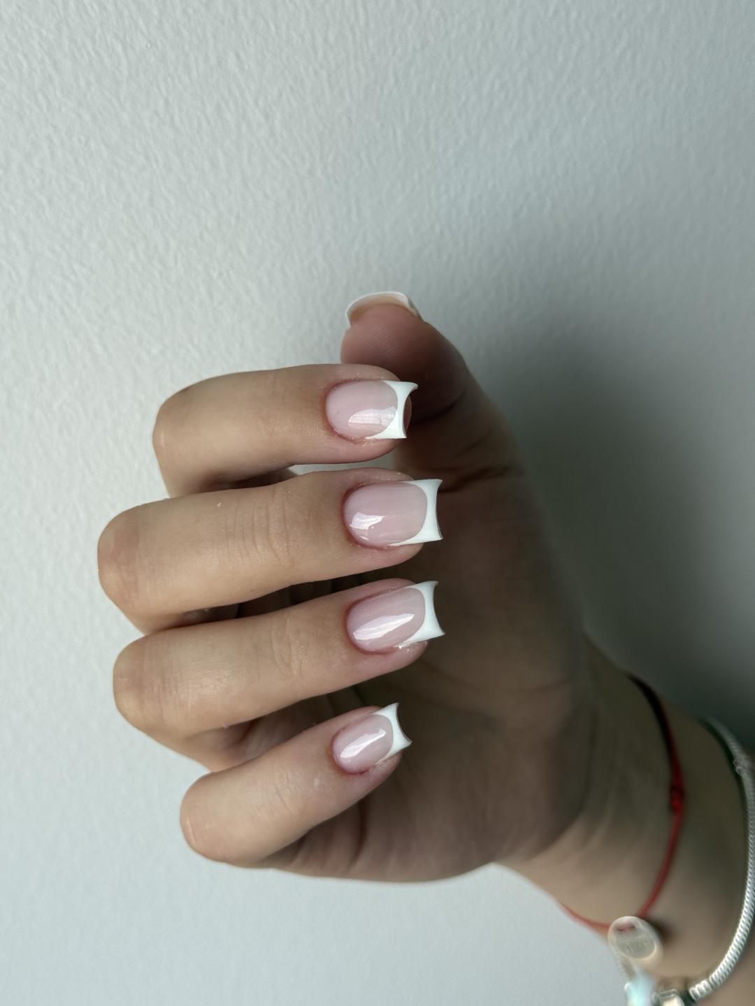 Glossed Beauty #podgorica Ukrašavanje noktiju French / ombre - dodatak uz uslugu