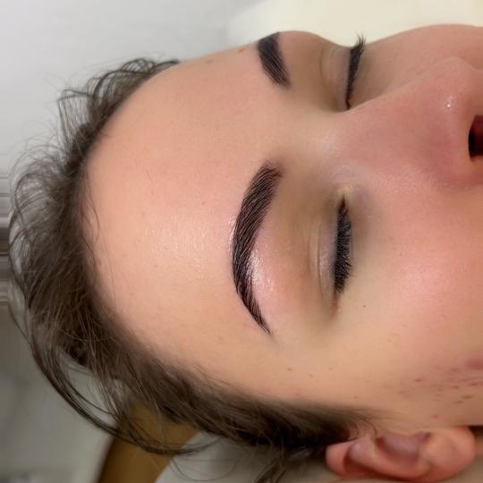 Glamour beauty studio usluga
