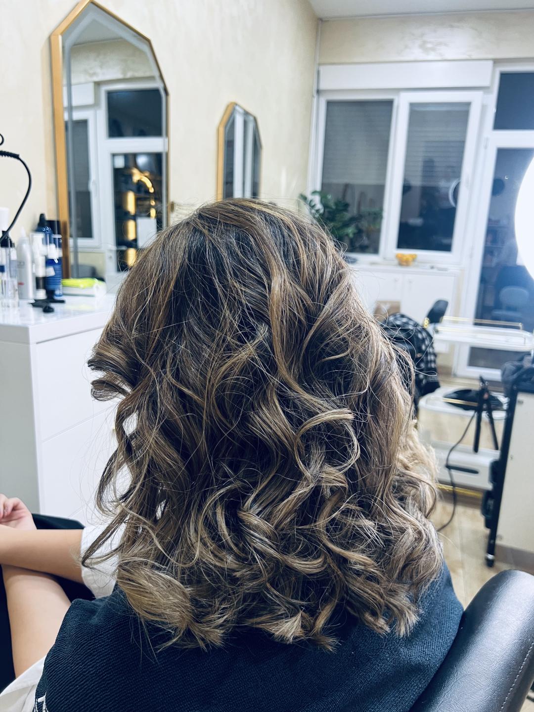 Bloom Beauty Centar #podgorica Pramenovi Pramenovi na foliju - duga kosa