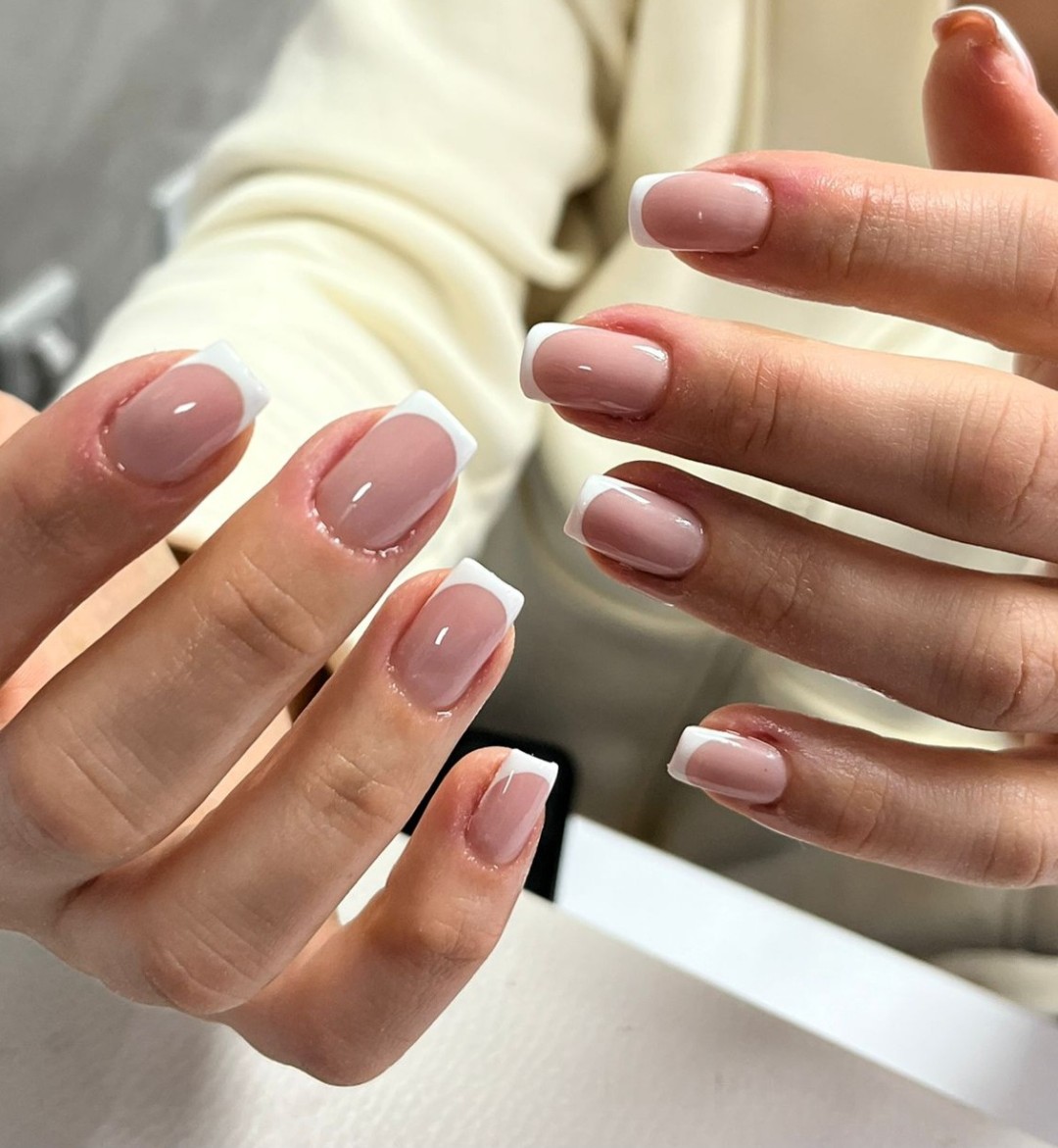 Magnolia #podgorica Ojačavanje noktiju Ojačavanje noktiju rubber bazom