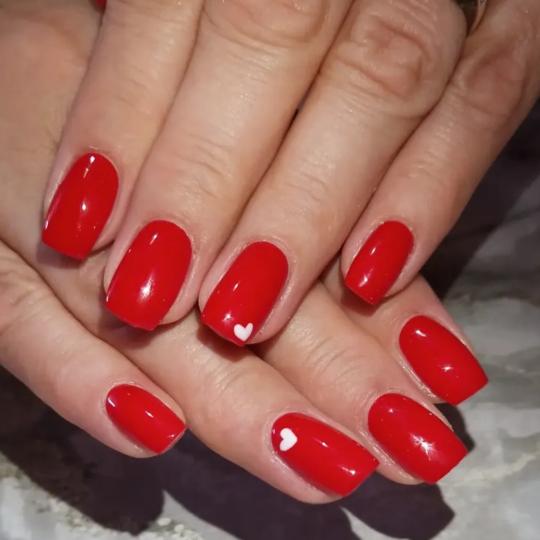 Face glow and nails #podgorica Manikir Trajni lak - ruke