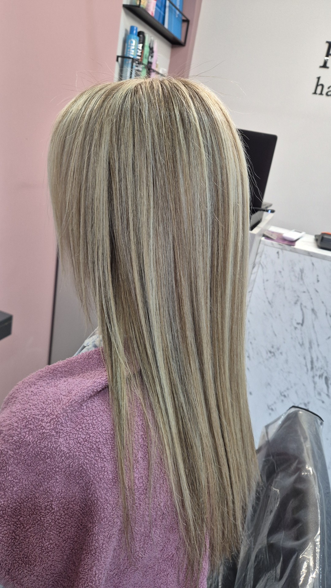 Honey #podgorica Ombre, sombre, balayage Balayage + toniranje + feniranje - duga kosa
