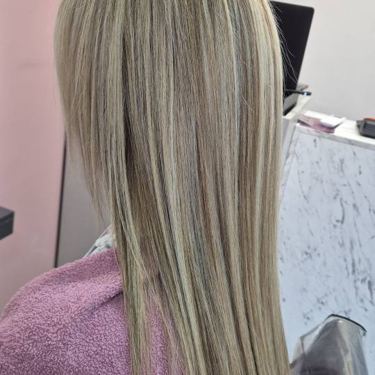 Honey #podgorica Ombre, sombre, balayage Balayage + toniranje + feniranje - duga kosa
