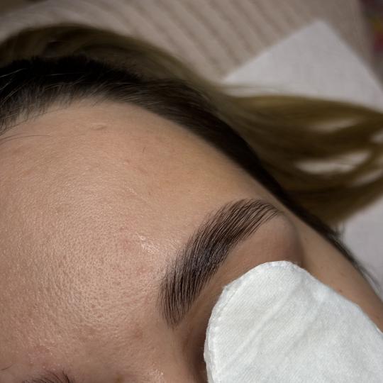 Concept Beauty and Spa #podgorica Gel lak Brow lift + čupanje i farbanje obrva ✨ BROW LIFT – sa
