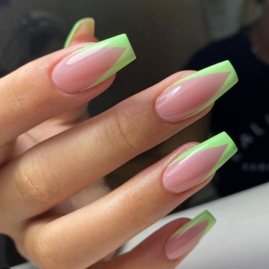 Beauty by Violeta #bar Izlivanje noktiju Izlivanje noktiju gelom Izlivanje noktiju