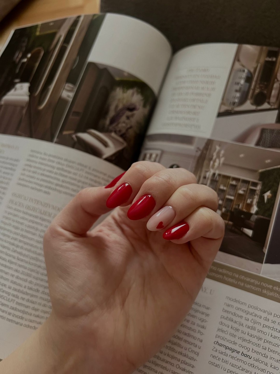 Magnolia #podgorica Ojačavanje noktiju Ojačavanje noktiju rubber bazom