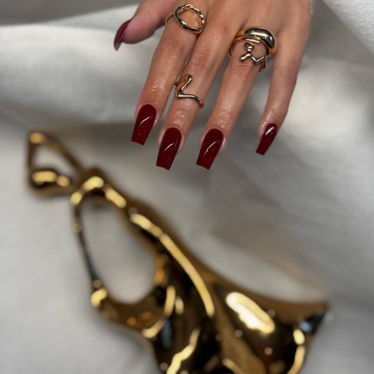 Akademija za estetiku i kozmetologiju Sara usluga