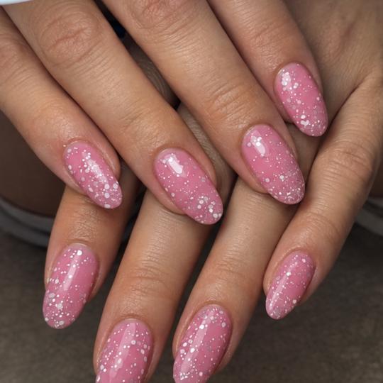 Dream Nails #podgorica Ojačavanje noktiju Ojačavanje prirodnih noktiju gelom