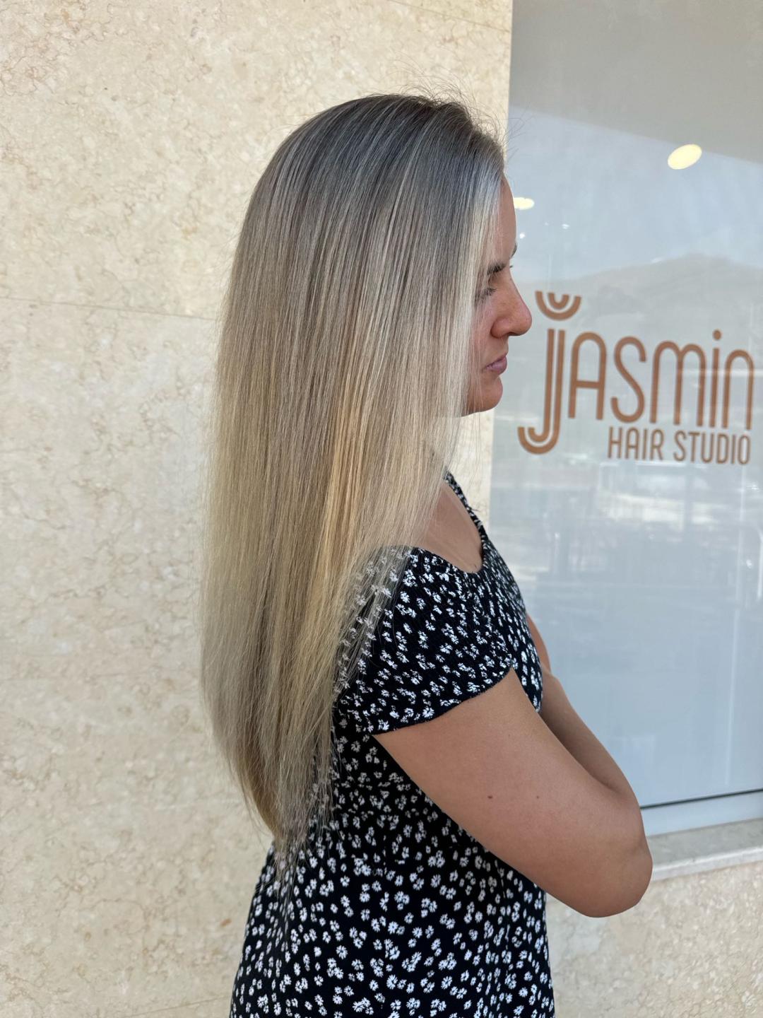 Jasmin #budva Farbanje kose Uslužno farbanje - sve dužine kose
