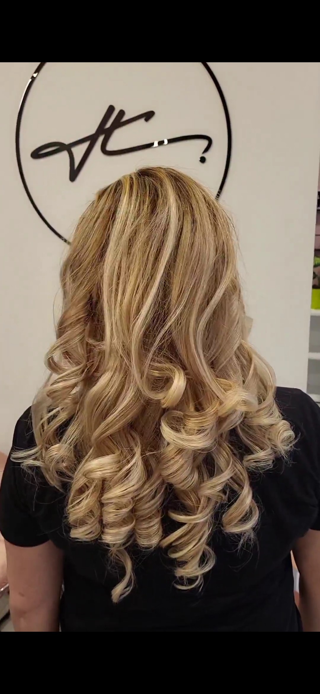 Honey #podgorica Ombre, sombre, balayage Balayage + toniranje + feniranje - duga kosa