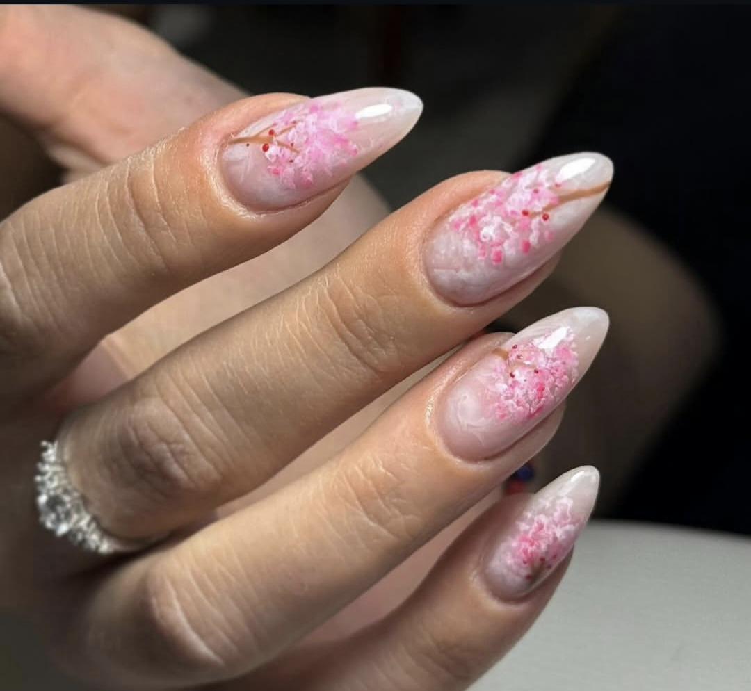 Izlivanje noktiju gelom - Beauty by Violeta, Bar Izlivanje noktiju Nokti Izlivanje noktiju, Bar, Centar
