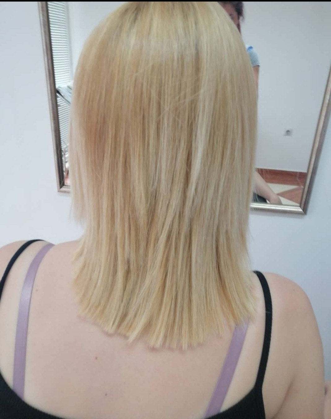 Žensko šišanje - sve dužine - Frizersko kozmeticki salon Alex, Podgorica Žensko šišanje Frizerski saloni Žensko šišanje, Podgorica, Centar