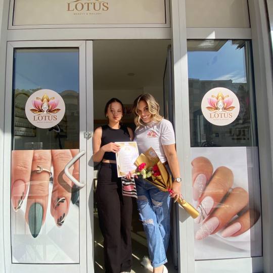 Lotus Beauty & Nail art usluga
