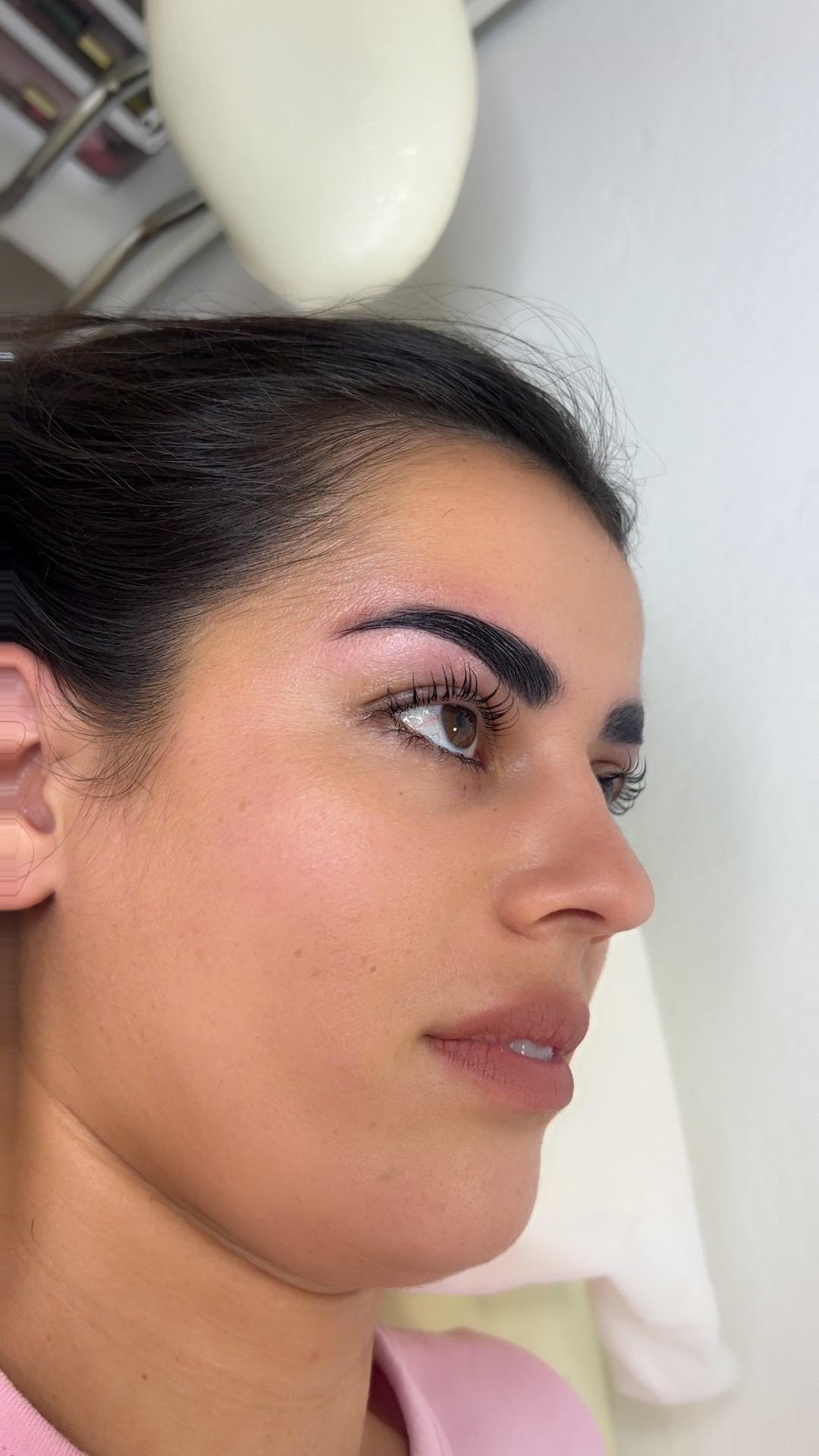 Glamour beauty studio #niksic Obrve Brow lift