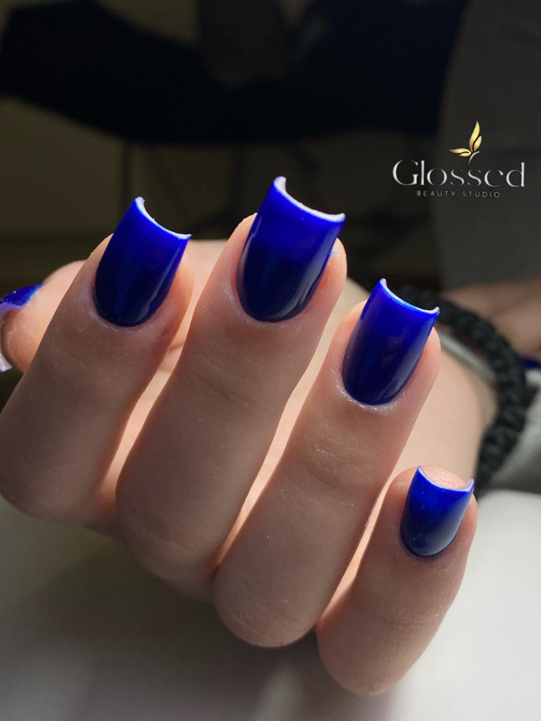 Glossed Beauty #podgorica Izlivanje noktiju Izlivanje noktiju gelom - S / M dužina
