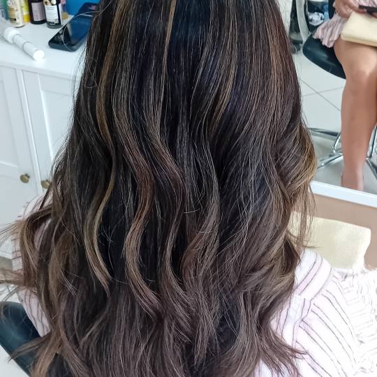Moj mali salon #podgorica Pramenovi Pramenovi- duga kosa Pramenovi na prirodnu boju kose radjeni sam