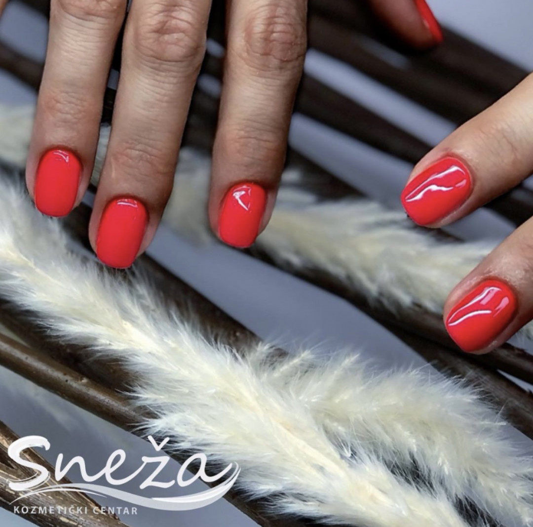 Sneža #podgorica Ojačavanje noktiju