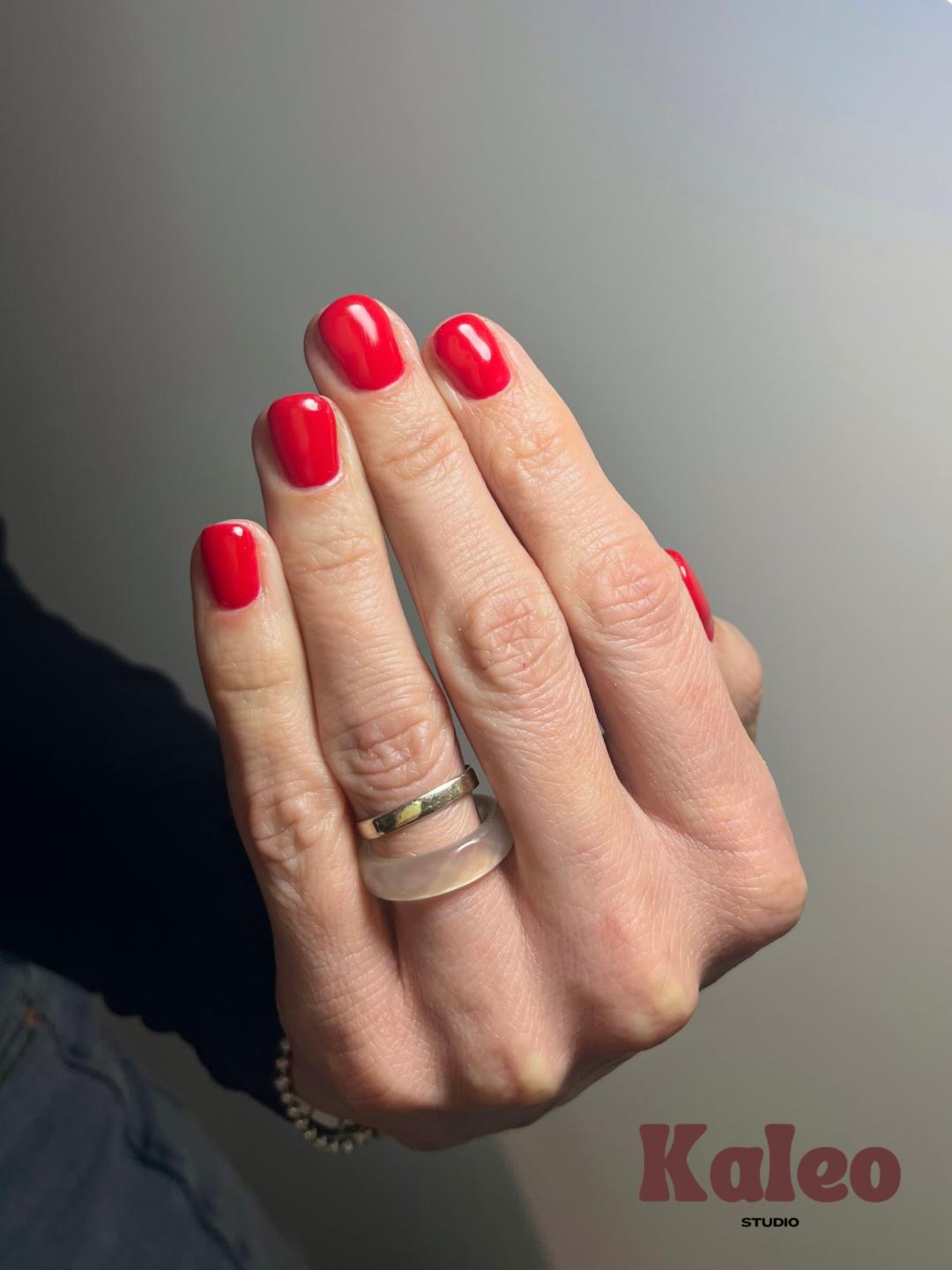 Studio Kaleo #podgorica Manikir Trajni lak - ruke