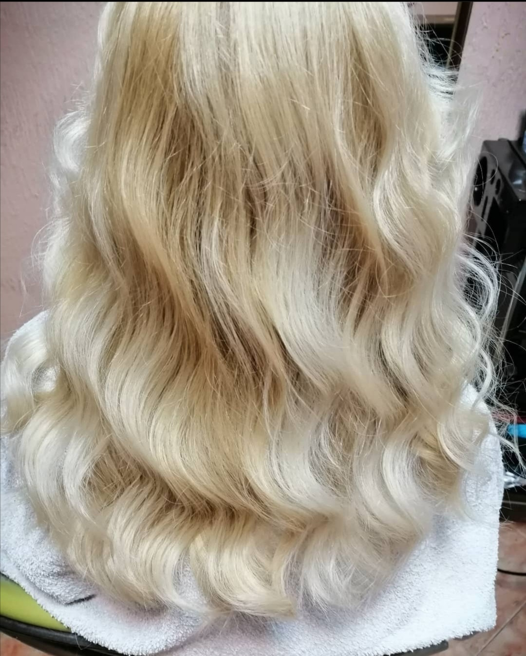 Frizersko kozmeticki salon Alex #podgorica Farbanje kose Farbanje cijele dužine - duga kosa