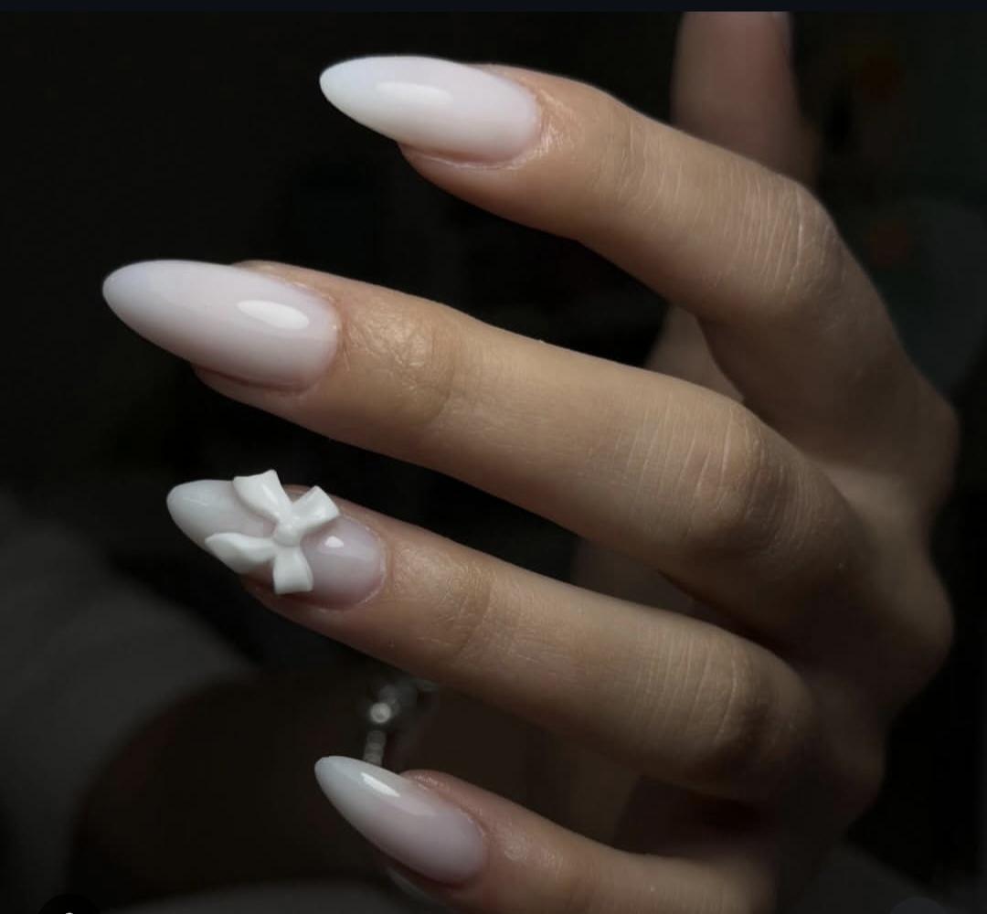 Izlivanje noktiju gelom - Beauty by Violeta, Bar Izlivanje noktiju Nokti Izlivanje noktiju, Bar, Centar