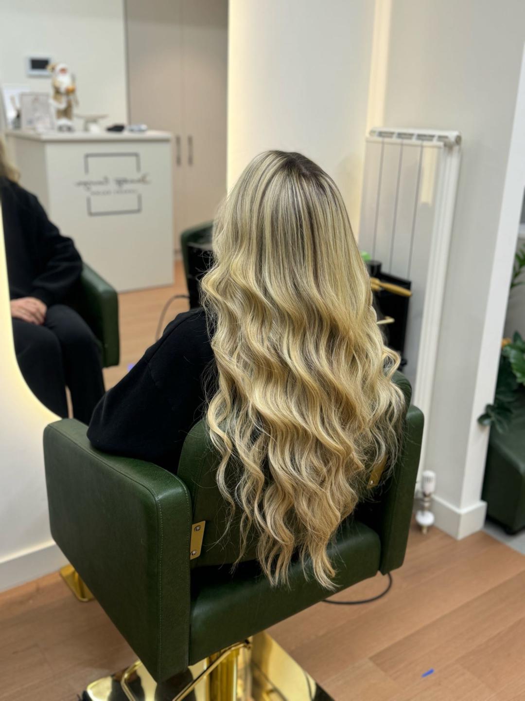 Maja beauty #budva Svečane i frizure za svadbu Svečana frizura - jednostavna