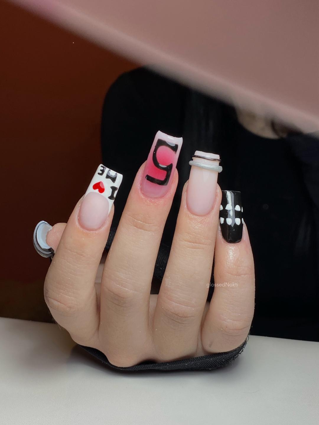 Glossed Beauty #podgorica Manikir Extreme Dizajn