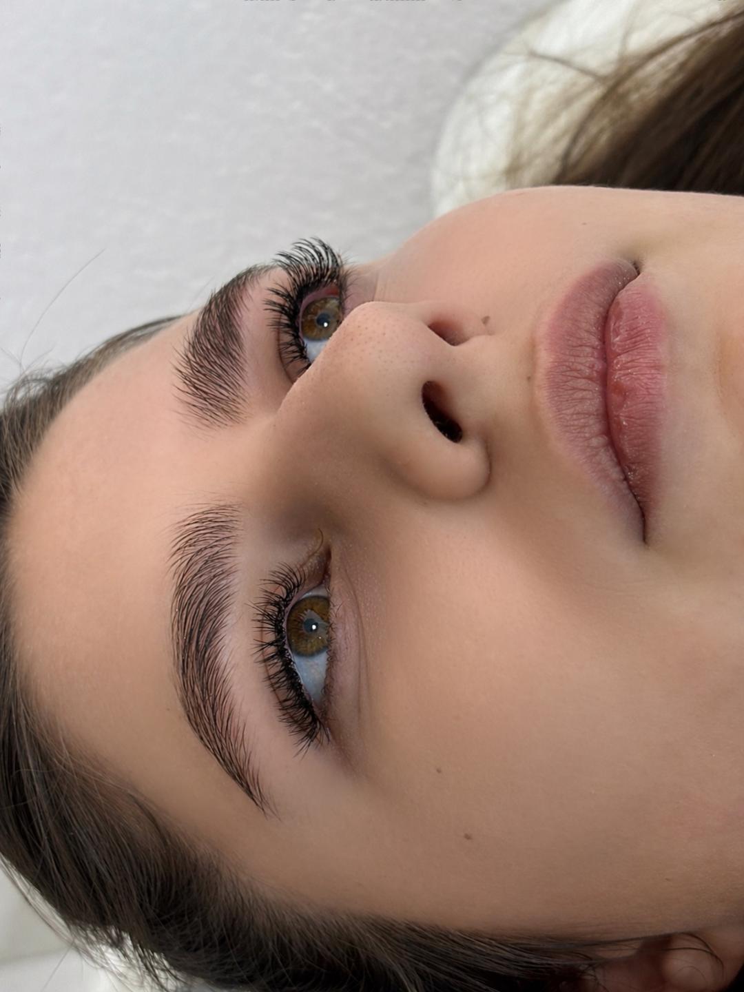 Glamour beauty studio #niksic Nadogradnja trepavica Nadogradnja svilenih trepavica