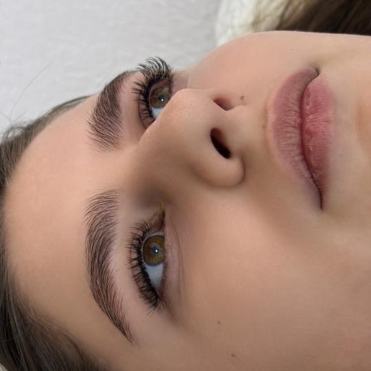 Glamour beauty studio usluga