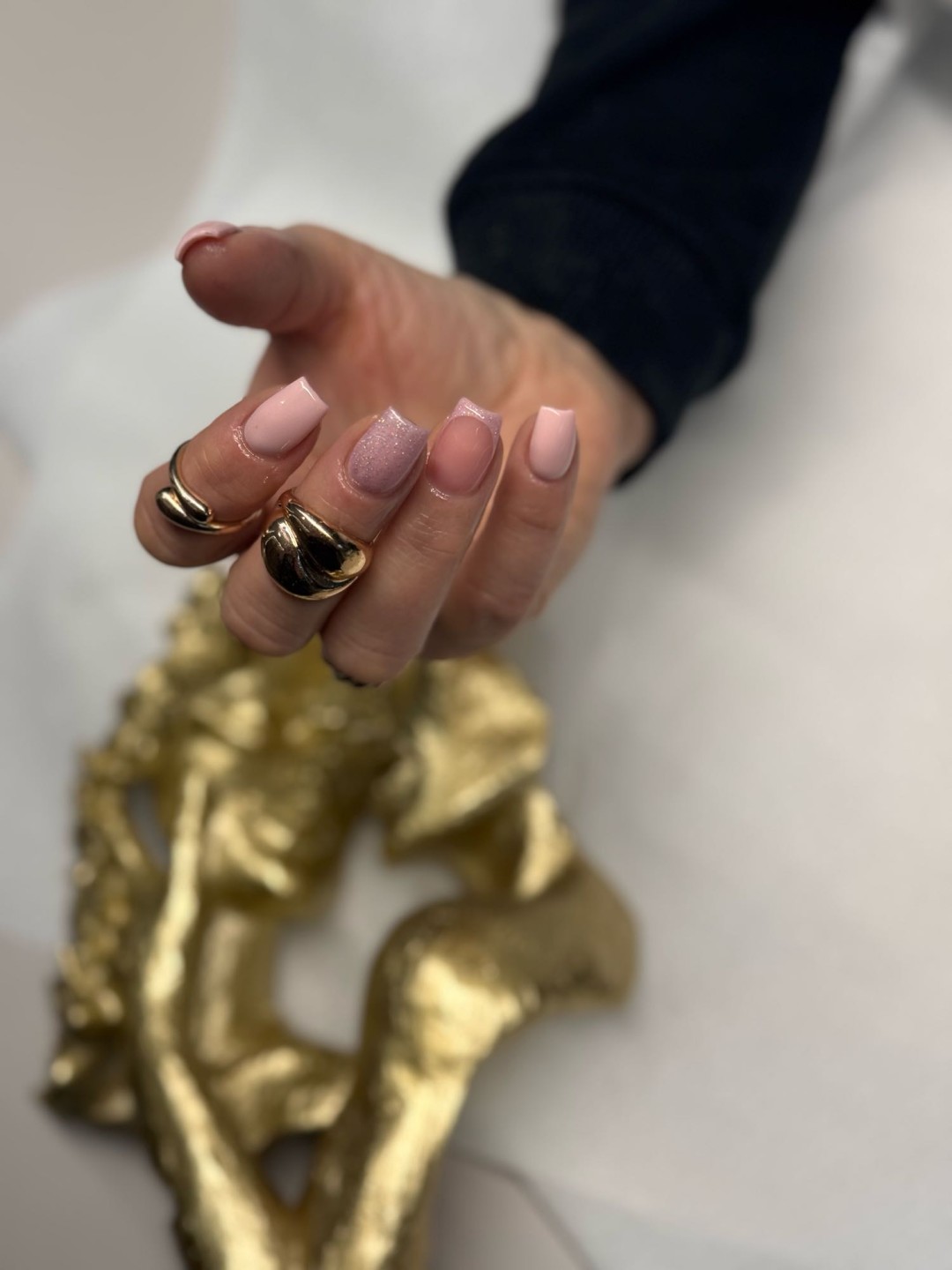 Akademija za estetiku i kozmetologiju Sara #podgorica Izlivanje noktiju Izlivanje noktiju gelom - S dužina