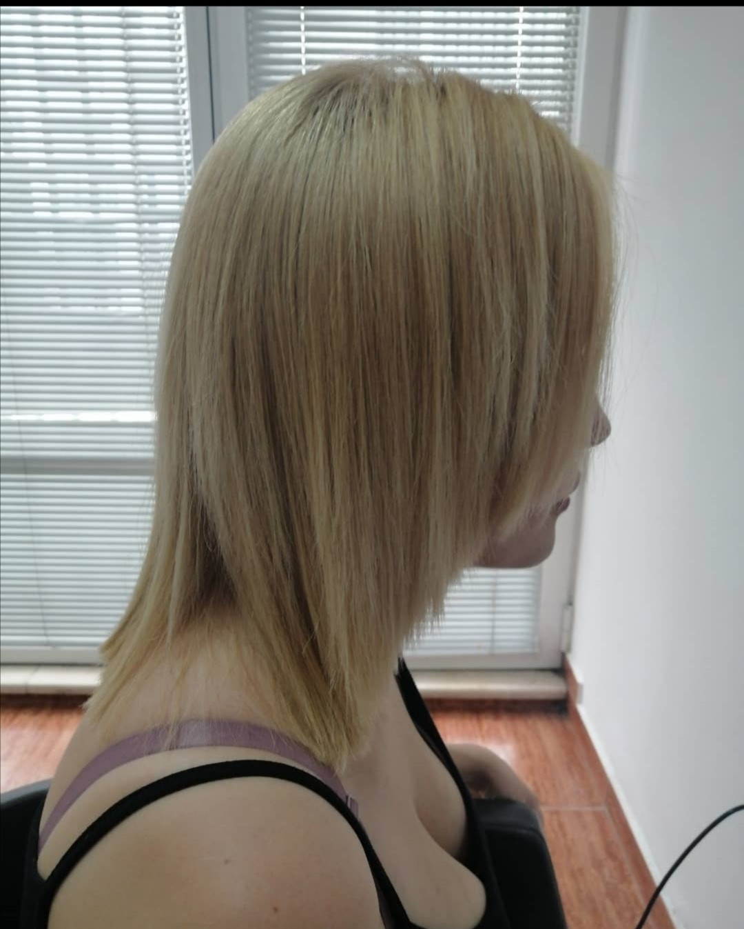 Frizersko kozmeticki salon Alex #podgorica Žensko šišanje Žensko šišanje - sve dužine