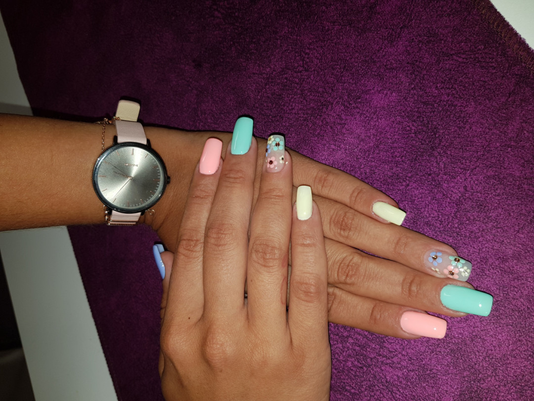 Studio Talija #podgorica Nadogradnja noktiju