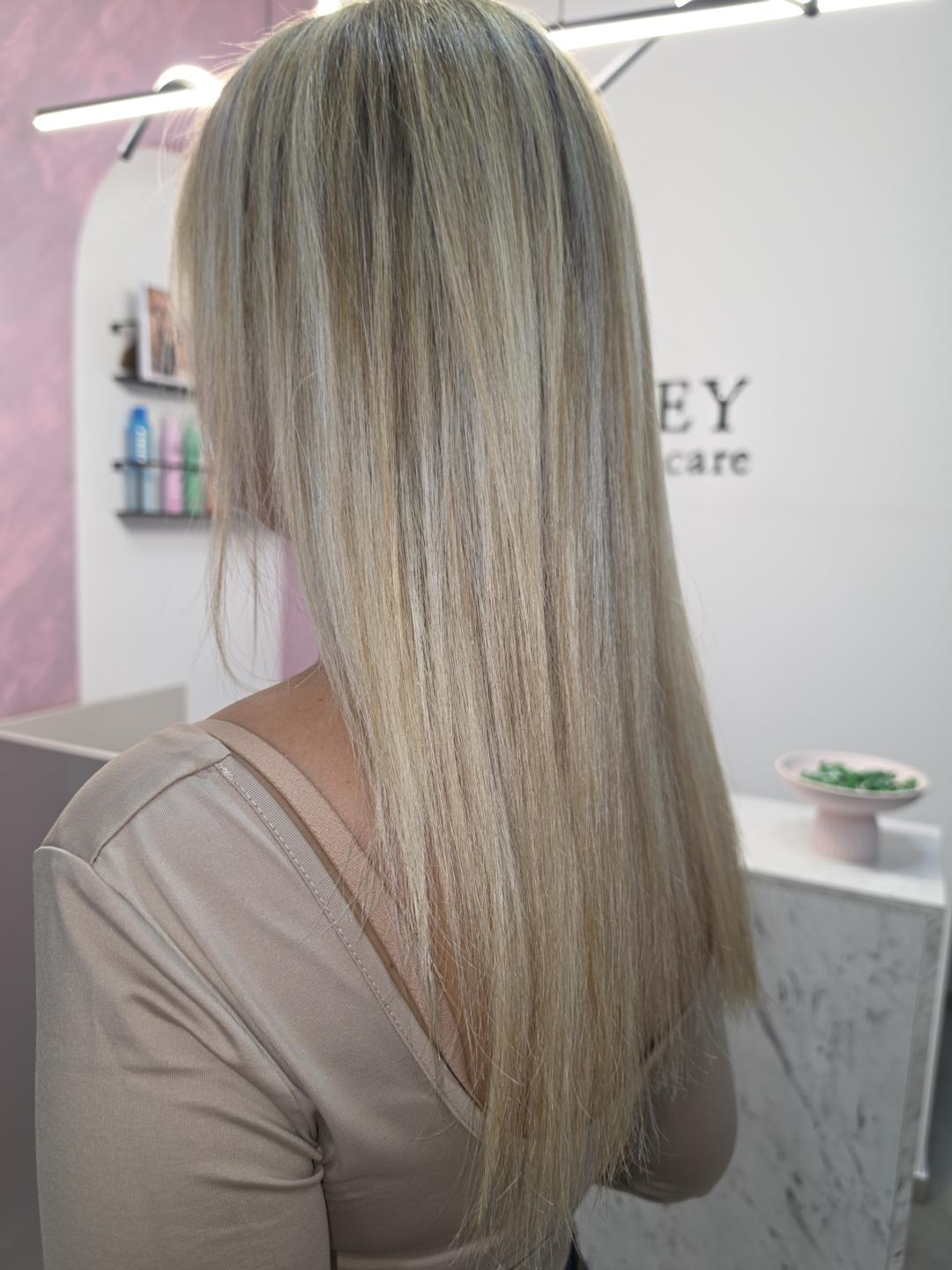 Honey #podgorica Ombre, sombre, balayage Pramenovi + toniranje + feniranje - duga kosa
