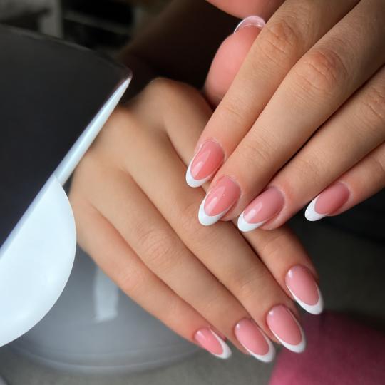 Dream Nails #podgorica Ojačavanje noktiju Ojačavanje prirodnih noktiju gelom Ojacavanje gelom ,izv
