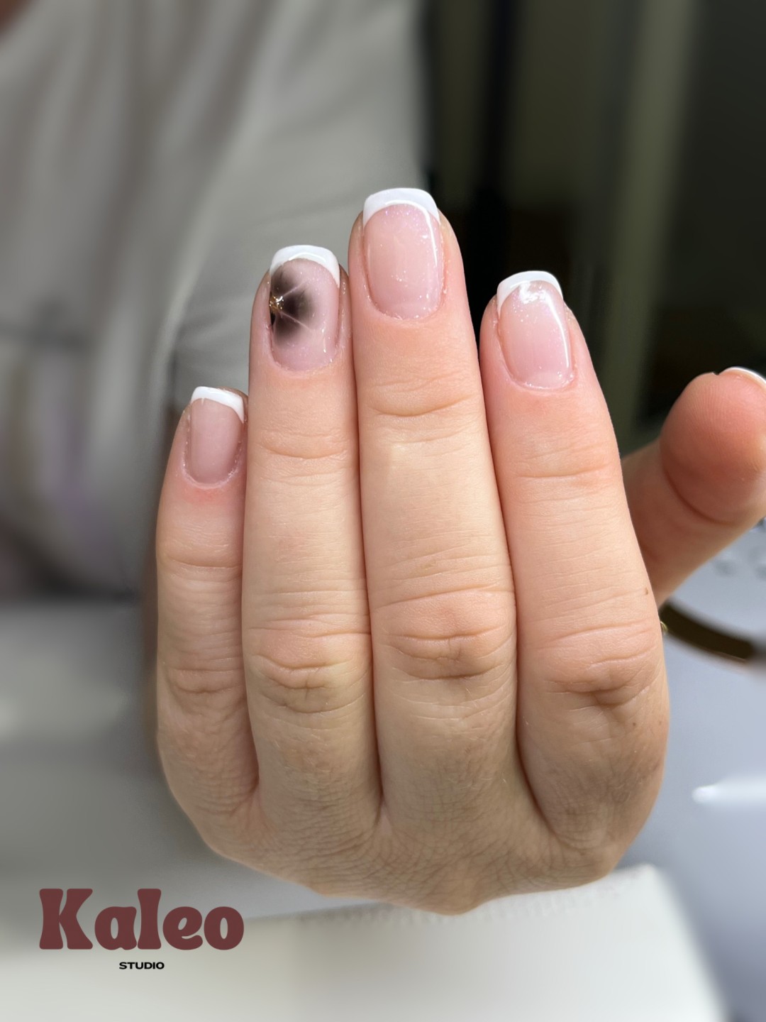 Studio Kaleo #podgorica Manikir Trajni lak - ruke