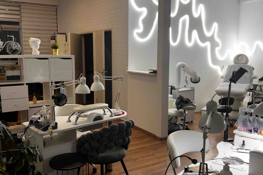 Frizersko - kozmetički salon Amandi Budva