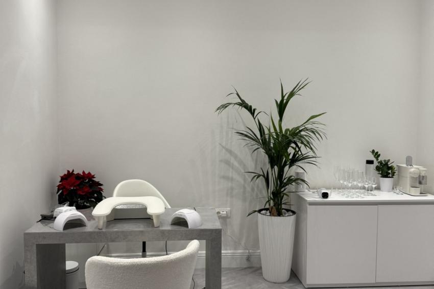 Kozmetički salon Salon - Bar Bar